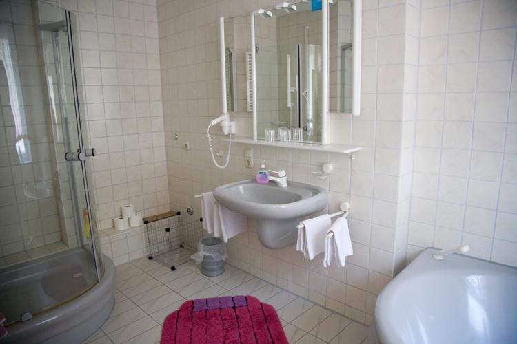 Gasthaus Merkel Hotel Bad Berneck im Fichtelgebirge Bilik gambar